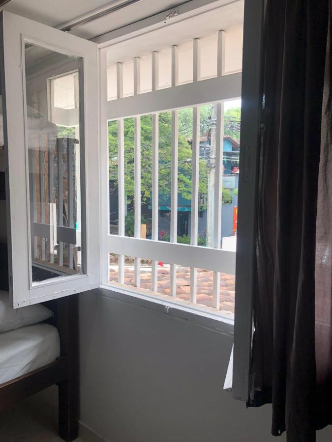 New Memphis Hostal Medellín Dış mekan fotoğraf