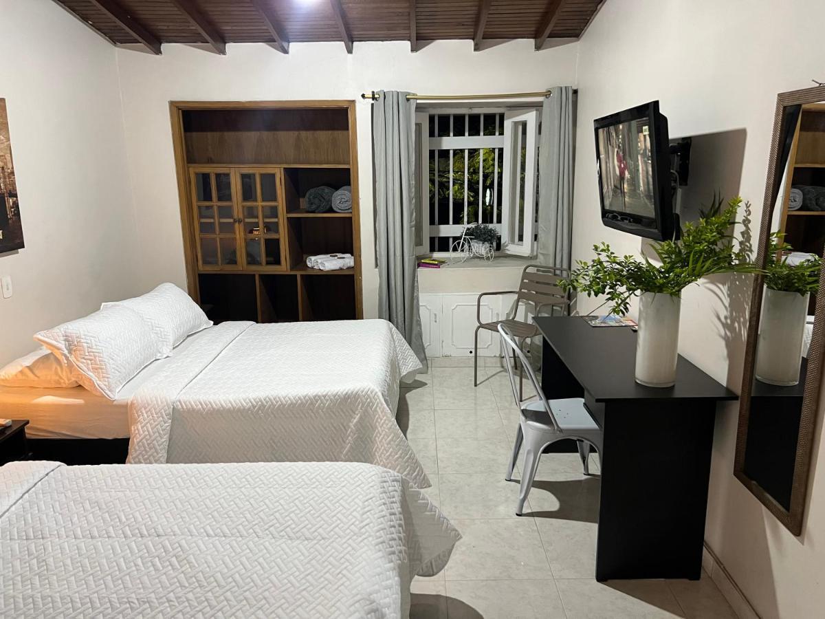 New Memphis Hostal Medellín Dış mekan fotoğraf
