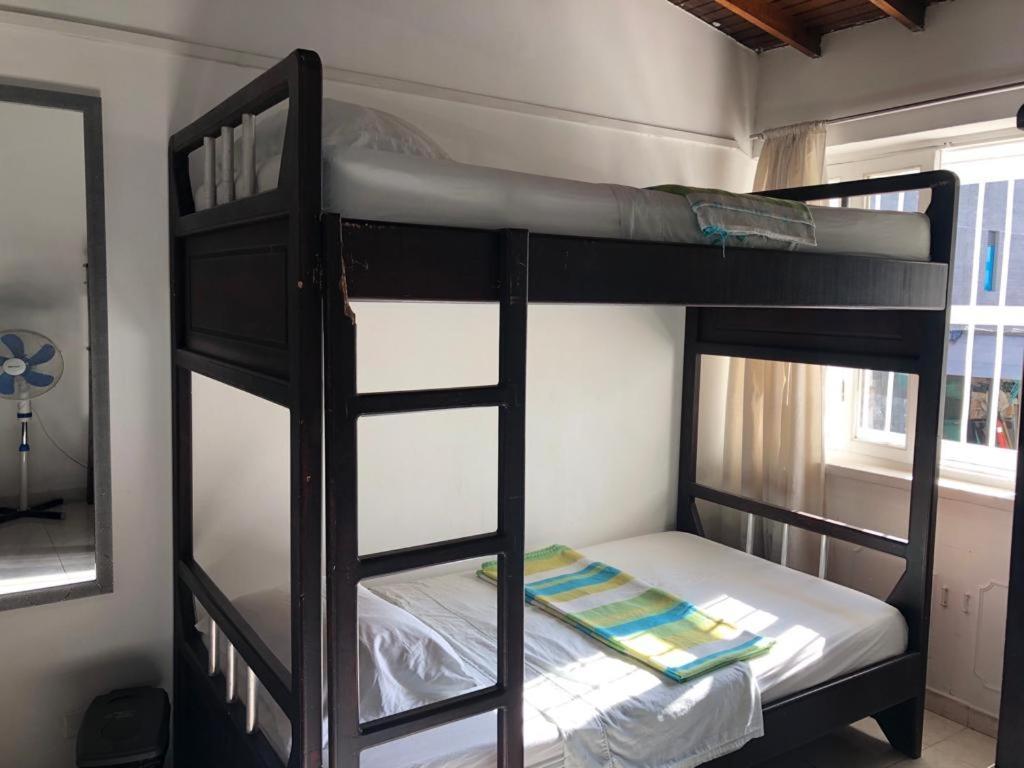 New Memphis Hostal Medellín Dış mekan fotoğraf
