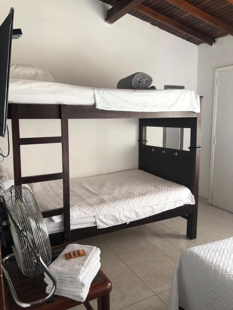 New Memphis Hostal Medellín Dış mekan fotoğraf