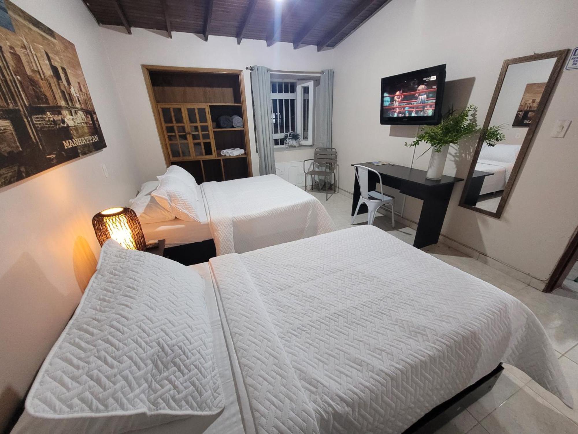 New Memphis Hostal Medellín Dış mekan fotoğraf