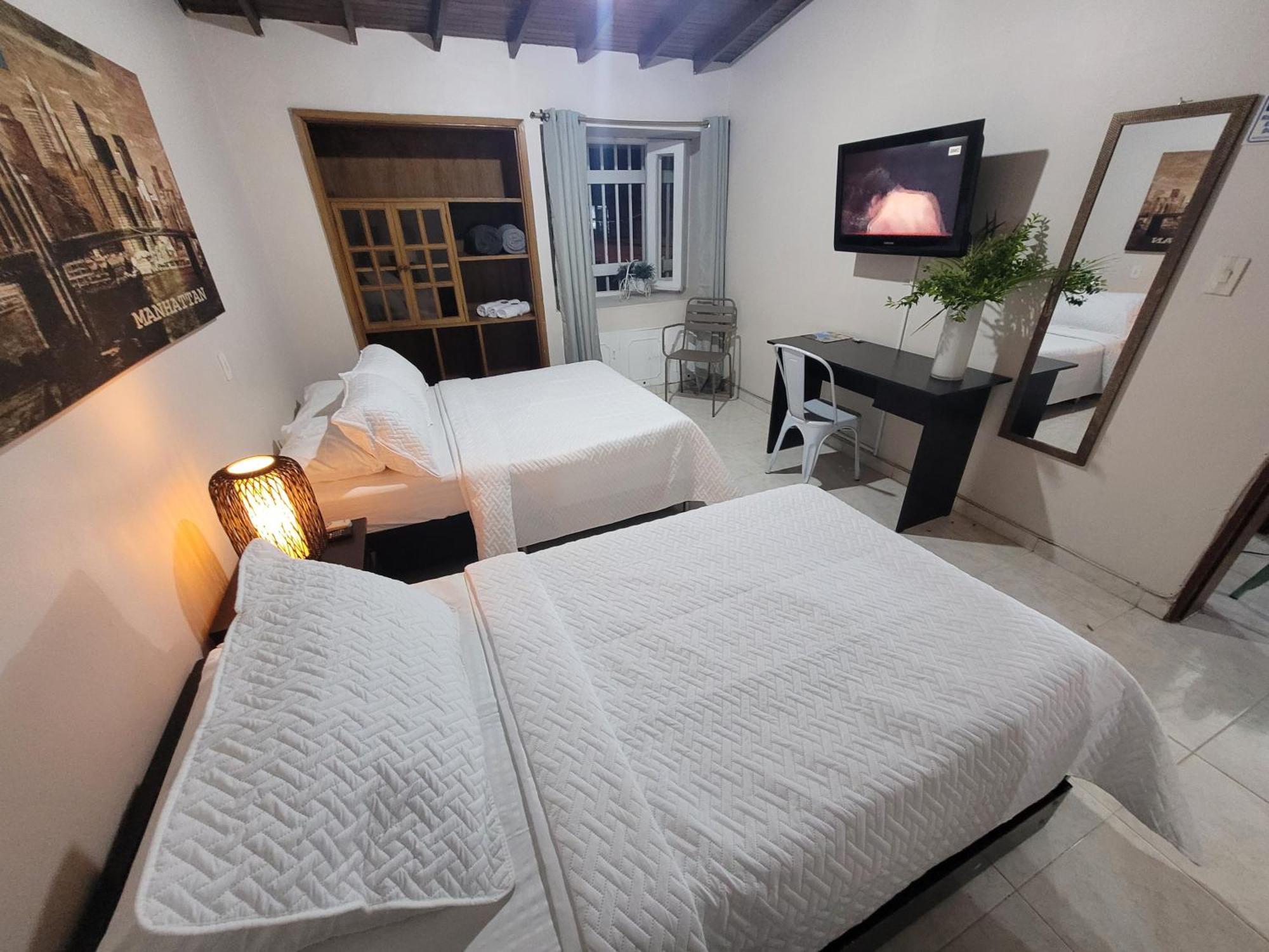 New Memphis Hostal Medellín Dış mekan fotoğraf
