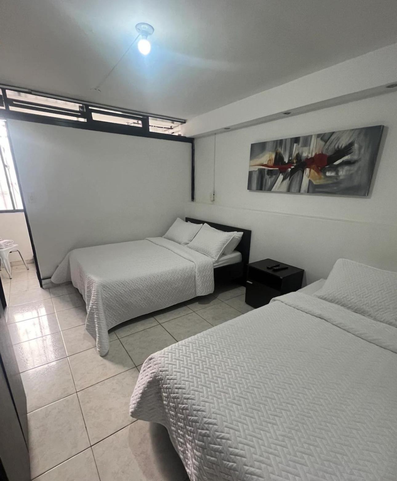 New Memphis Hostal Medellín Dış mekan fotoğraf